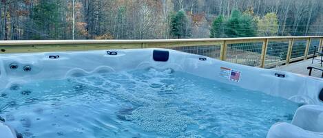 Bain à remous extérieur