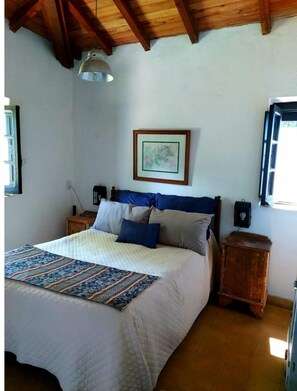 3 soverom, safe på rommet, wi-fi (inkludert) og sengetøy