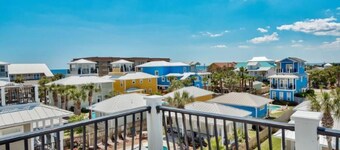 Destined for Fun, House, Cabana, Pool + few steps to beach