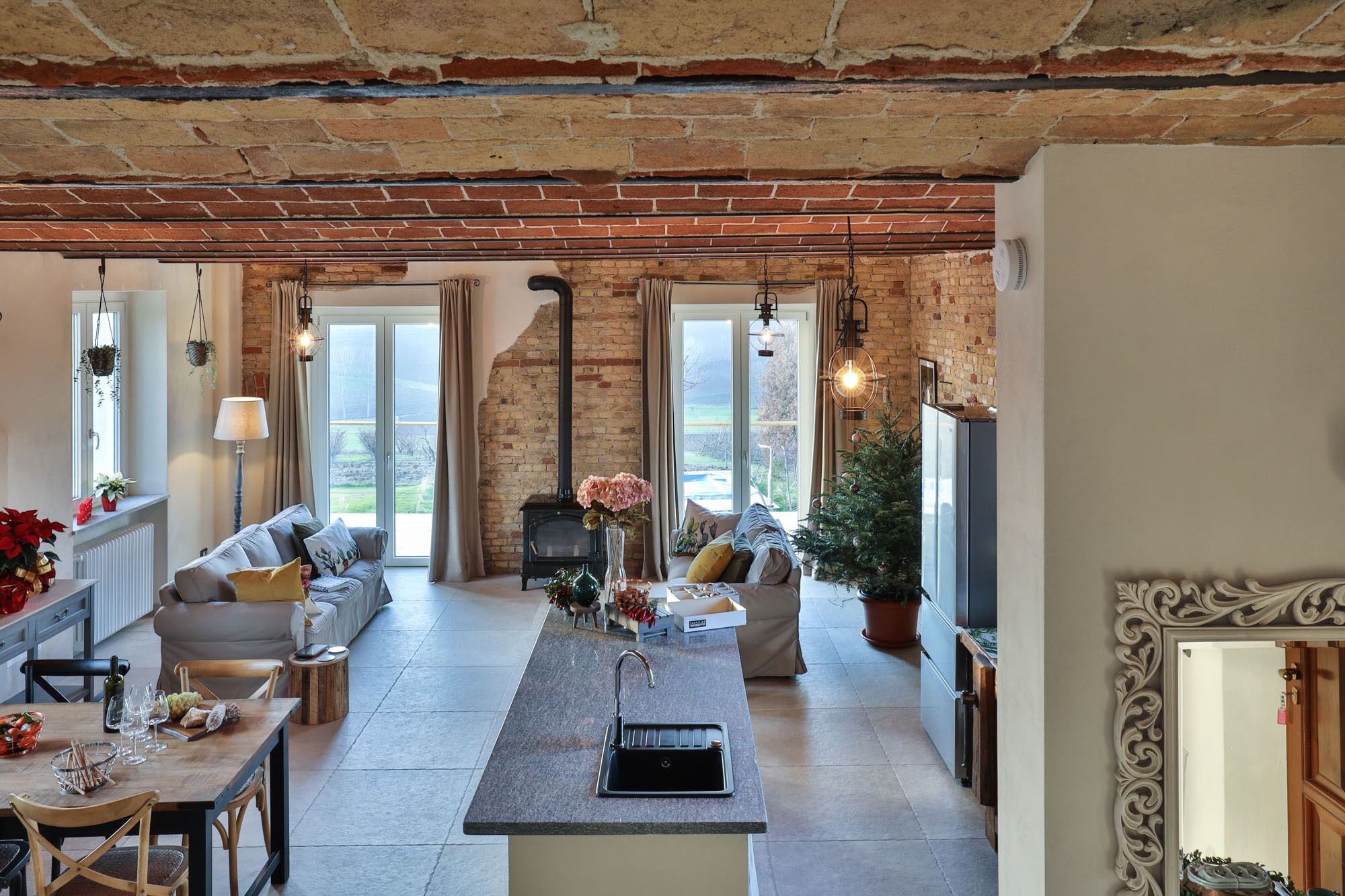 TV connectée, cheminée, imprimantes