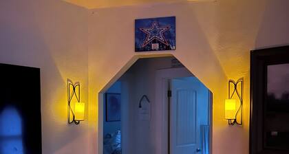 PET FRIENDLY-WEEKLY DISCOUNTS-ROANOKE RIVER AND BIKE TRAILS