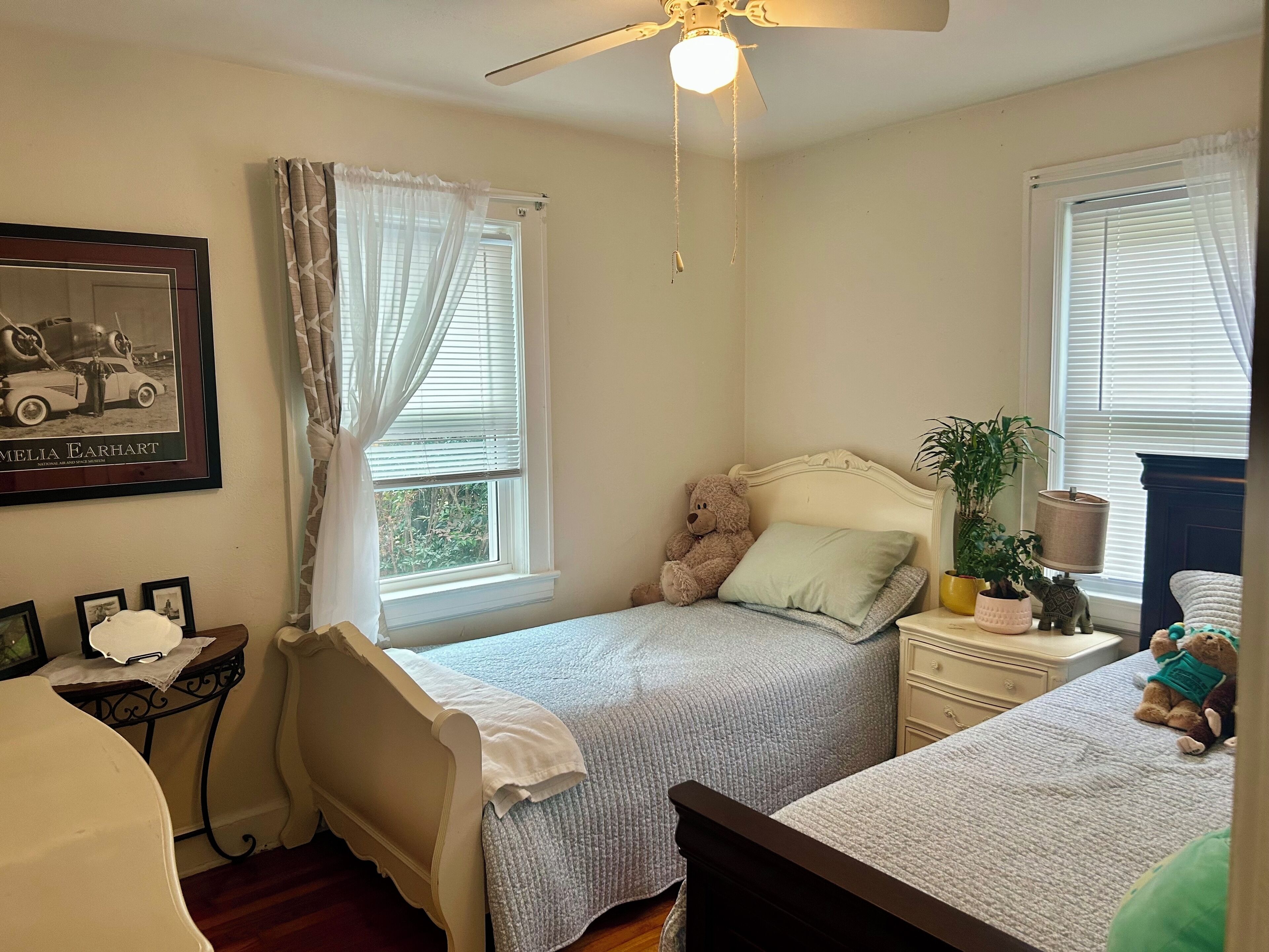 2 Schlafzimmer, Schreibtisch, Bügeleisen/Bügelbrett, kostenloses WLAN