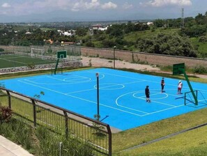 Sportplatz