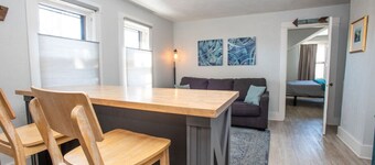 The Sister Suite in Historic Downtown Flagstaff #4