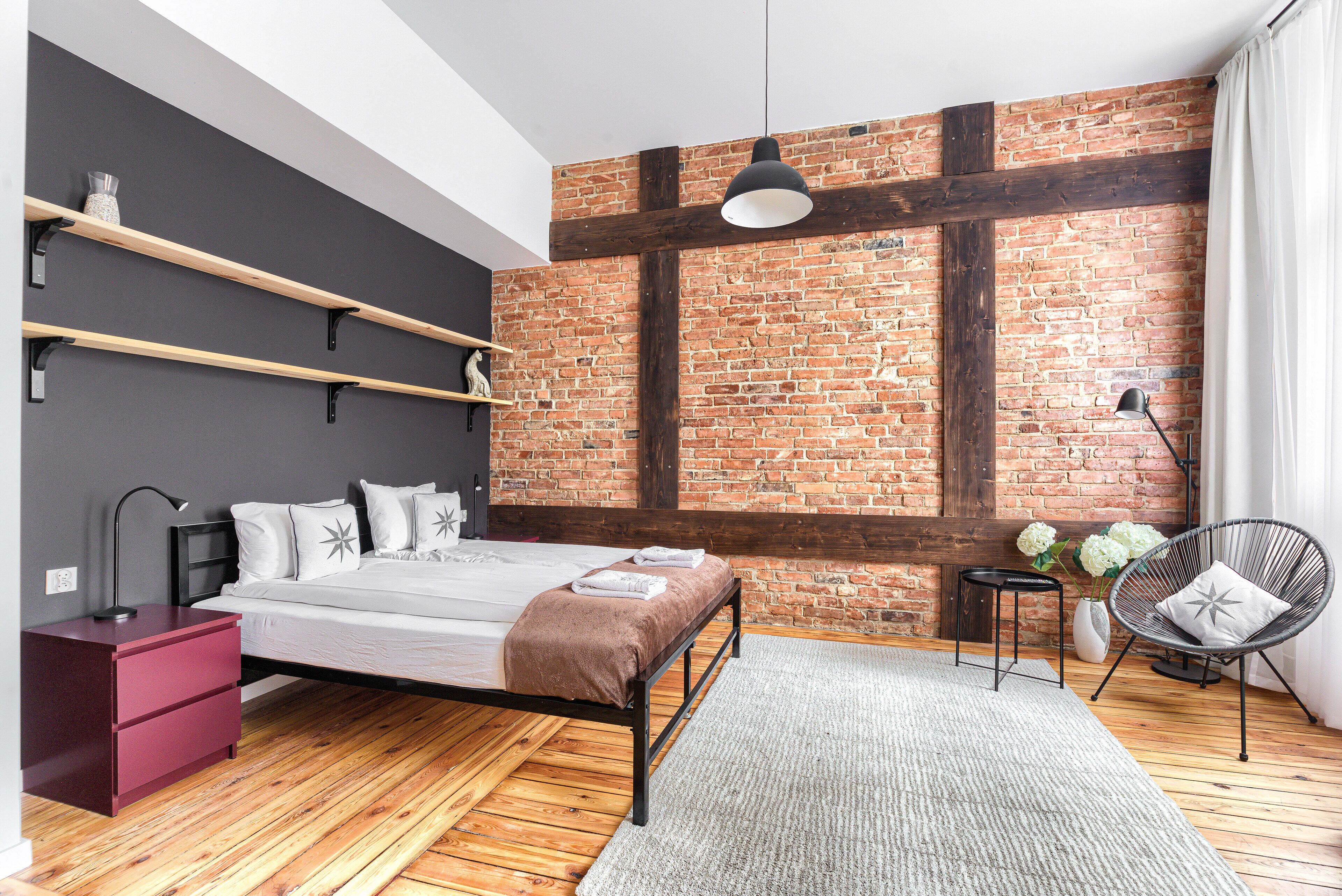 Design-Studiosuite | Bügeleisen/Bügelbrett, kostenloses WLAN, Bettwäsche