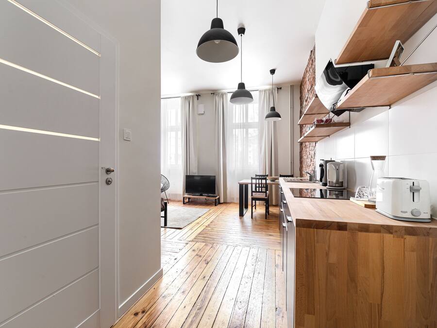 Refrigerador, placa de cocina, lavavajillas, cafetera/tetera