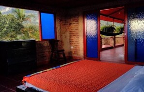 8 bedrooms, wheelchair access