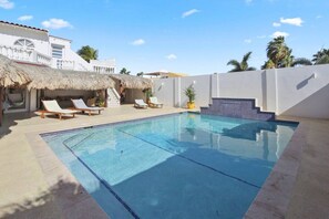 Piscina externa