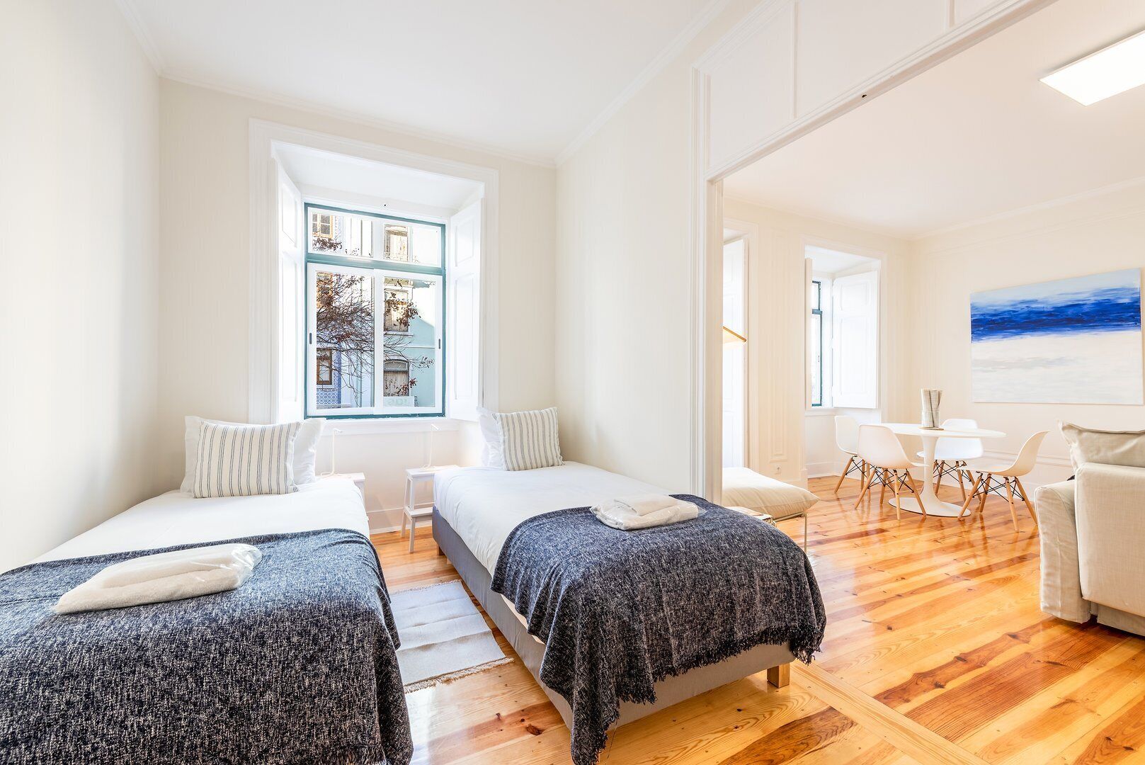 1 bedroom, iron/ironing board, internet, bed sheets