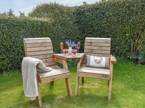 Property grounds - 2 bedroom accommodation in Consett (Consett)