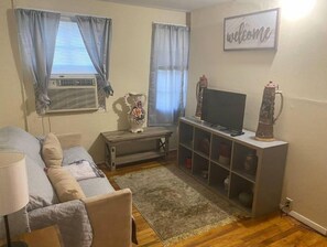 Smart TV - Historic Studio Apartment, 3 min to SGMC Hospital (Valdosta)