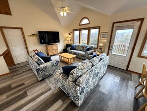 Smart TV, DVD player, stereo