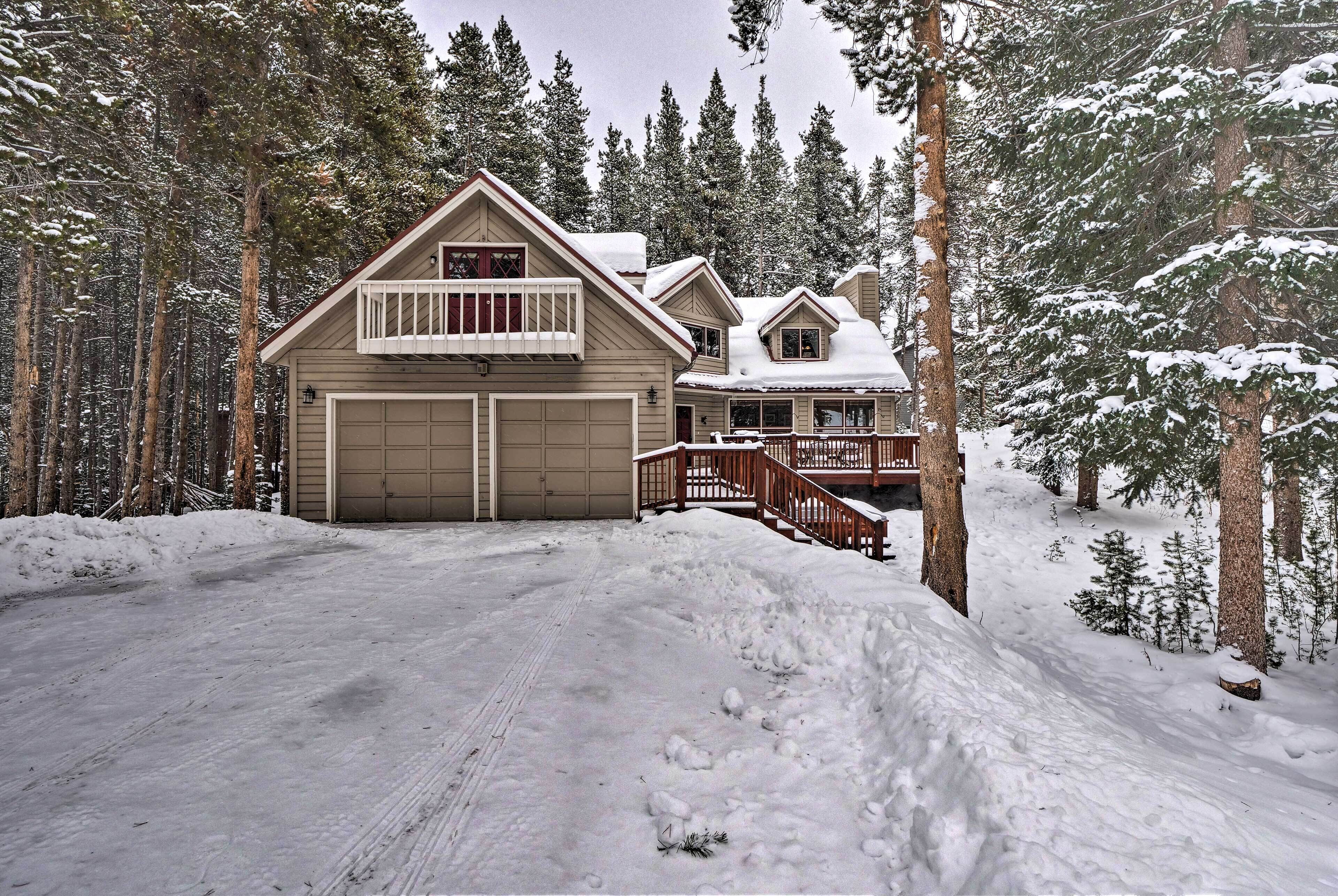 Pet-Friendly Breckenridge Home w/ Hot Tub!