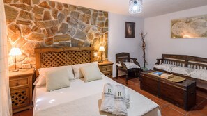 3 Schlafzimmer, Reisekinderbett, WLAN