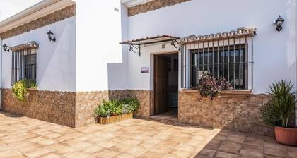 Casa Sierra de las Nieves Yunquera by Ruralidays