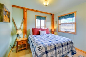 2 Schlafzimmer, Reisekinderbett, Internetzugang, Bettwäsche