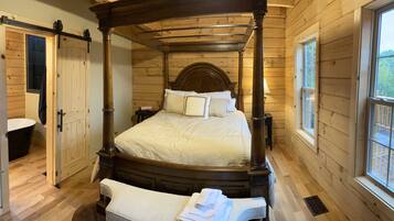 5 Schlafzimmer, Schreibtisch, kostenloses WLAN, Bettwäsche