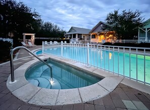 Piscine extérieure