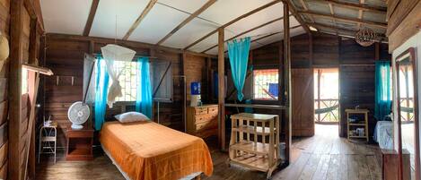 1 bedroom, WiFi, bed sheets