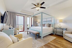 4 bedrooms, iron/ironing board, Internet, bed sheets