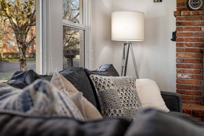 Fireplace, DVD player