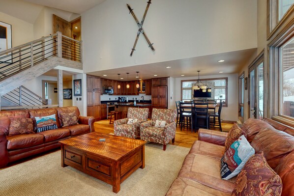 Televisio, takka, DVD-soitin, stereot