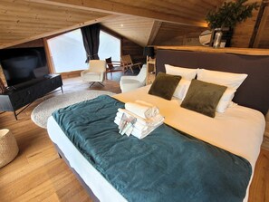 4 bedrooms, free WiFi