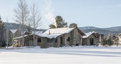 Big Sky Mountain View Home | Walk to Town Center