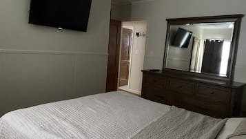 3 quartos, Wi-Fi de cortesia, roupa de cama