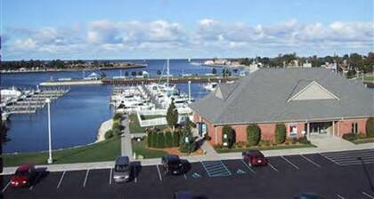 Condo with Harbor View and walking distance to Downtown Ludington!