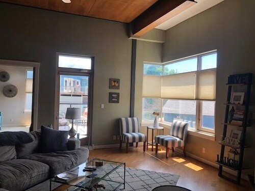 Condo with Harbor View and walking distance to Downtown Ludington!