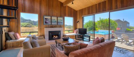 Smart TV, fireplace, DVD player