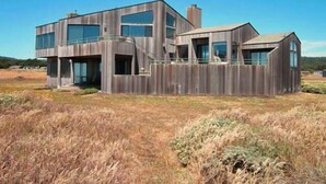 Unclassified image, 3 of 23, button - Berk | Ocean Views, Fireside Nights & Hot Tub (Sea Ranch)