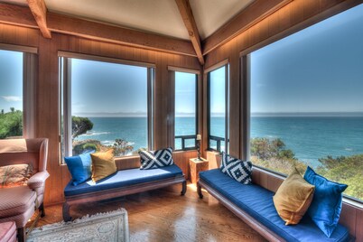 Breathtaking ocean view home on the south end of The Sea Ranch