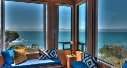 Rosemary Bluff | Scenic Coastal Home with Library
