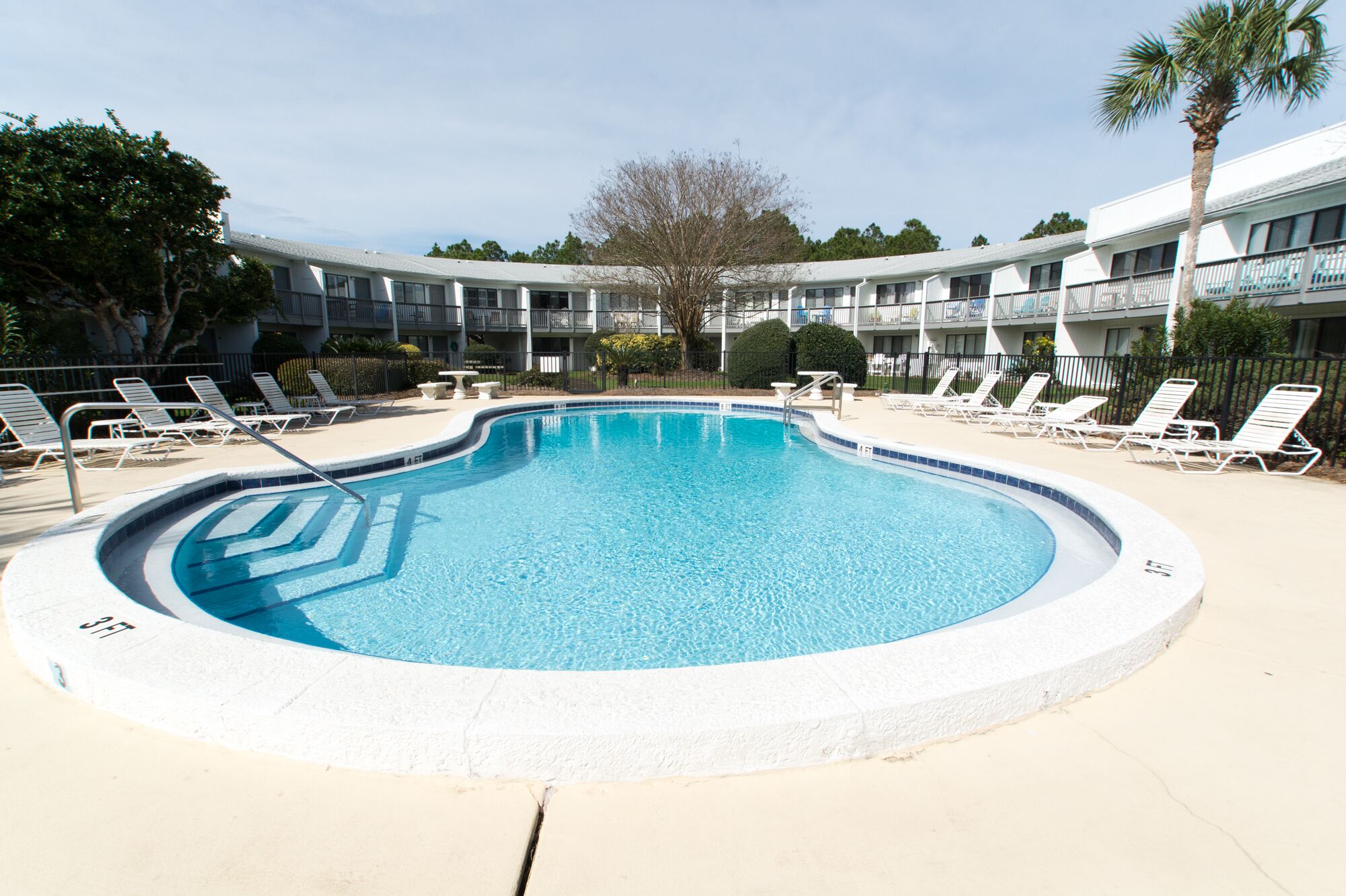 Std  ground Flr in the heart of Seagrove Pet considered dog Must Be Disclosed