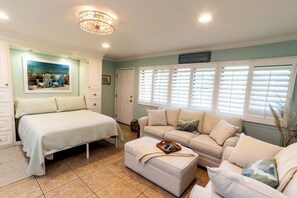 Interior - Hidden Beach Villas Recently Renovated! Ground Floor Studio (Santa Rosa Beach)
