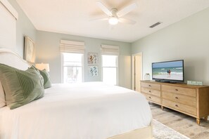 5 bedrooms, iron/ironing board, free WiFi, bed sheets