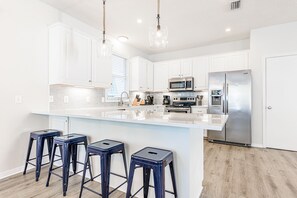 Oven, stovetop, dishwasher, toaster