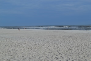 Beach nearby, sun loungers