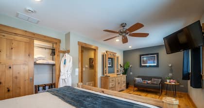 Jumping Off Point · Your Jumping Of Point for Livingston Adventures!