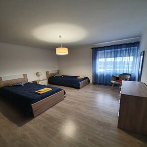 2 bedrooms, desk, soundproofing, iron/ironing board