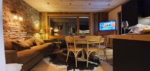 تناول الطعام