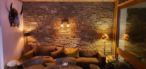 Warm atmosphere Rochebrune-village center