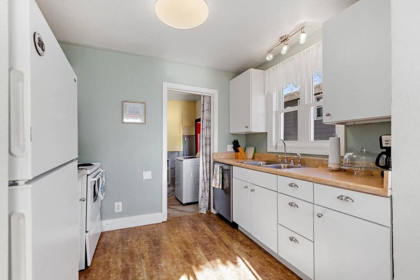 Wasserkocher mit Kaffee-/Teezubehör