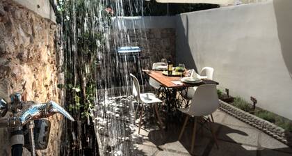 A little gem a stone's throw from the sea