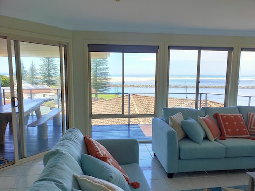 180 Degree Views of Pure Relaxation and Serenity