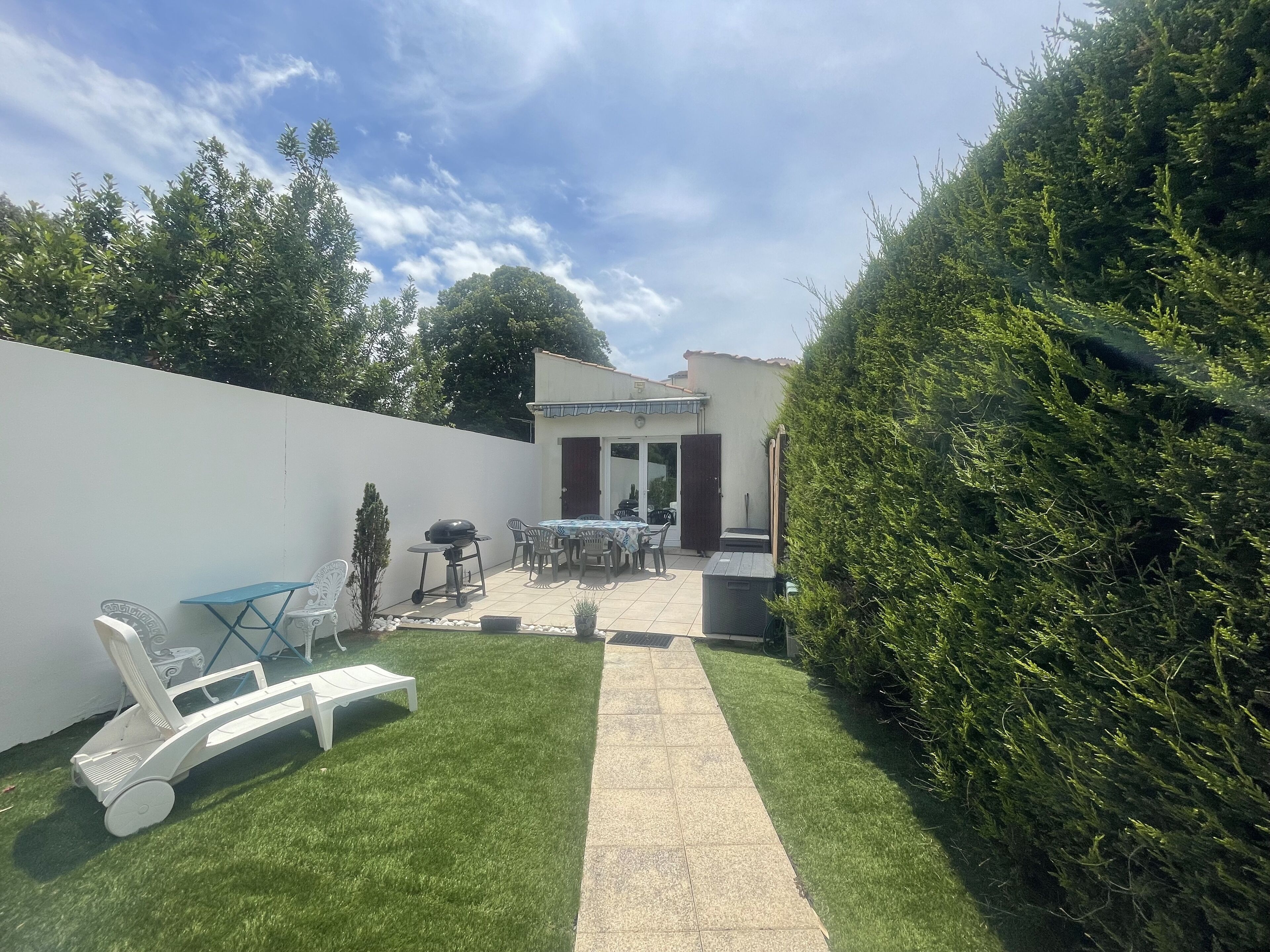 Terrasse et jardin