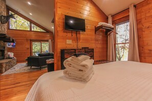 1 slaapkamer, een strijkplank/strijkijzer, internet