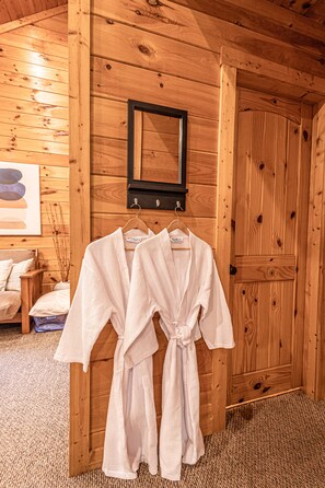 Interior - Watershed 1 - Modern-Rustic, Luxury, One King Bedroom Cabin (Bryson City)